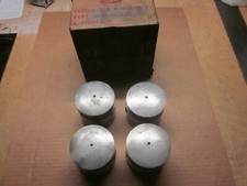 Ford Tractor Pistons Nos Circa 40s 50s 8n-6108-a Ford Tractor Pistons Nos Circa 40s 50s 8n-6108-a