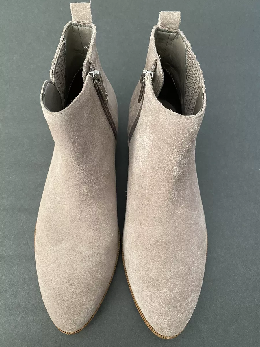 Ivanka clearance trump booties