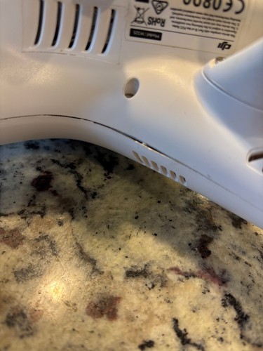 DJI Phantom 3 4K Camera Drone - White W325 Bundle DRONE FOR PARTS - See Photos - Picture 8 of 9