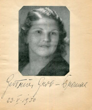 Gertrude Grob-Prandl Autograph