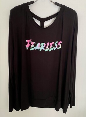 NWT Beachbody Women s Size 2X Black  FEARLESS  Motivation Top T-Back Long Sleeve