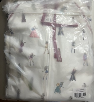 Taylor Swift | The Eras Tour Onesie   2025 Holiday Drop   NEW   XL- IN HAND