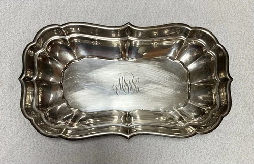 Windsor by Reed & Barton Sterling Silver Bread Tray 355 Grams X959R