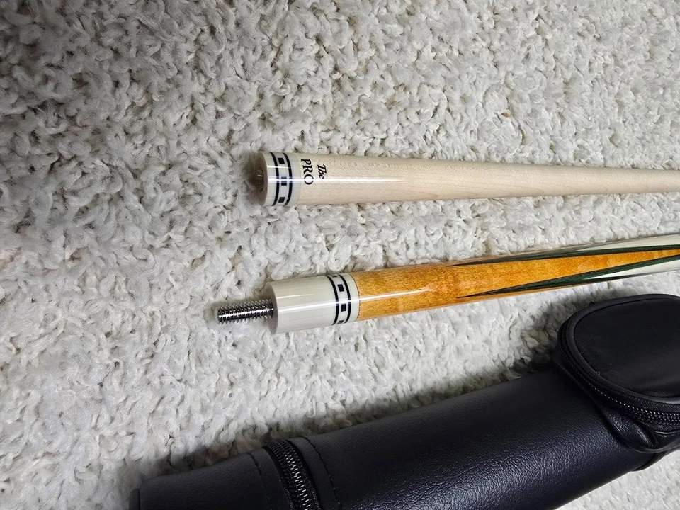 Taco de billar verde Meucci Economy Cure 7 19 oz | Eje profesional de 12,5 mm | Estuche rígido gratuito Foto 3 de 4