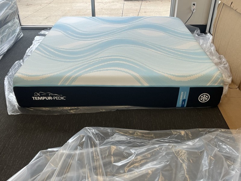 Tempurpedic Mattress