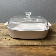 Corning Ware Microwave Browning Dish w/Lid MW-A-10 EUC