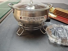 Cuisinart Fondue Set 3 Quart, CFO-3SS- New in Box - Never Used - Complete
