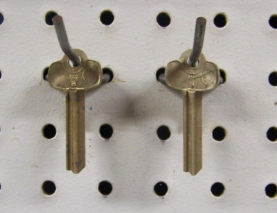 Two Taylor Lock Co. key blanks 114E, Best Lock E Sec 6-pin length-AKA-ilco 1114E