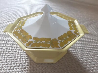 Independence Ironstone Japan Yellow Covered Vegetable Casserole Soup Bowl Dish