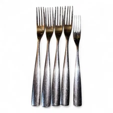 Studio William 4 Forks + Salad Fork Stainless Lot Cassia Pattern