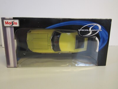 Maisto Special Edition 1971 Datsun 240Z 1:18 Scale Diecast Model