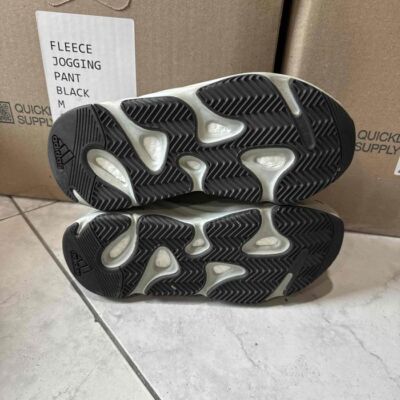 adidas Yeezy Boost 700 Salt Size 6.5 - EG7487 - SEND OFFER | eBay