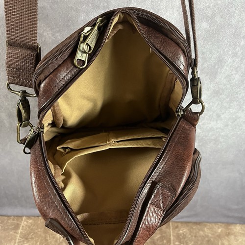 Duluth Trading Company Lifetime Brown Patina Leather Vintage Crossbody Bag - Picture 6 of 14