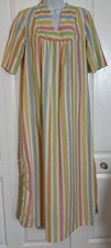 Vintage Women's Striped Long House Dress SeerSucker Mumu Pockets Medium