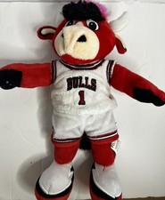 Benny the Bull Chicago Bulls Mascot 9