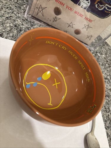 Travis Scott x Reese's Puffs Limited Edition Box, Bowl and Spoon , Selling As Is - Picture 7 of 11