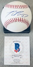 MAX MUNCY WITH #13 LICENSED BECKETT AUTHENTICATED SIGNED NEW MANFRED BASEBALL
