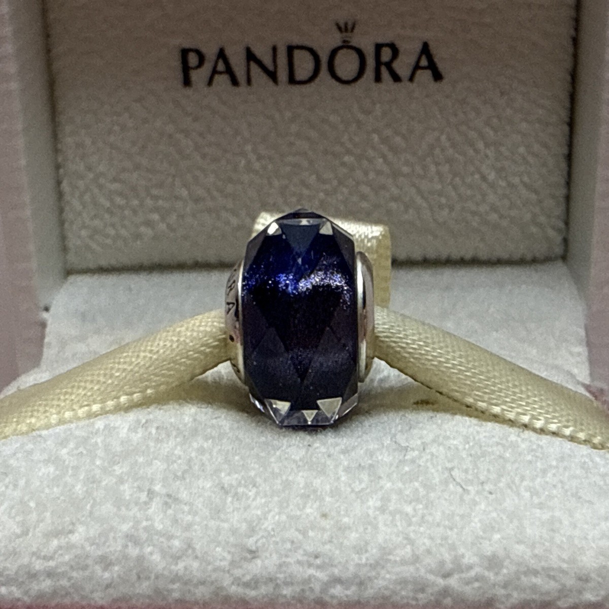 142B NWT AUTH PANDORA SS FACETED BLUE MURANO GLASS CHARM