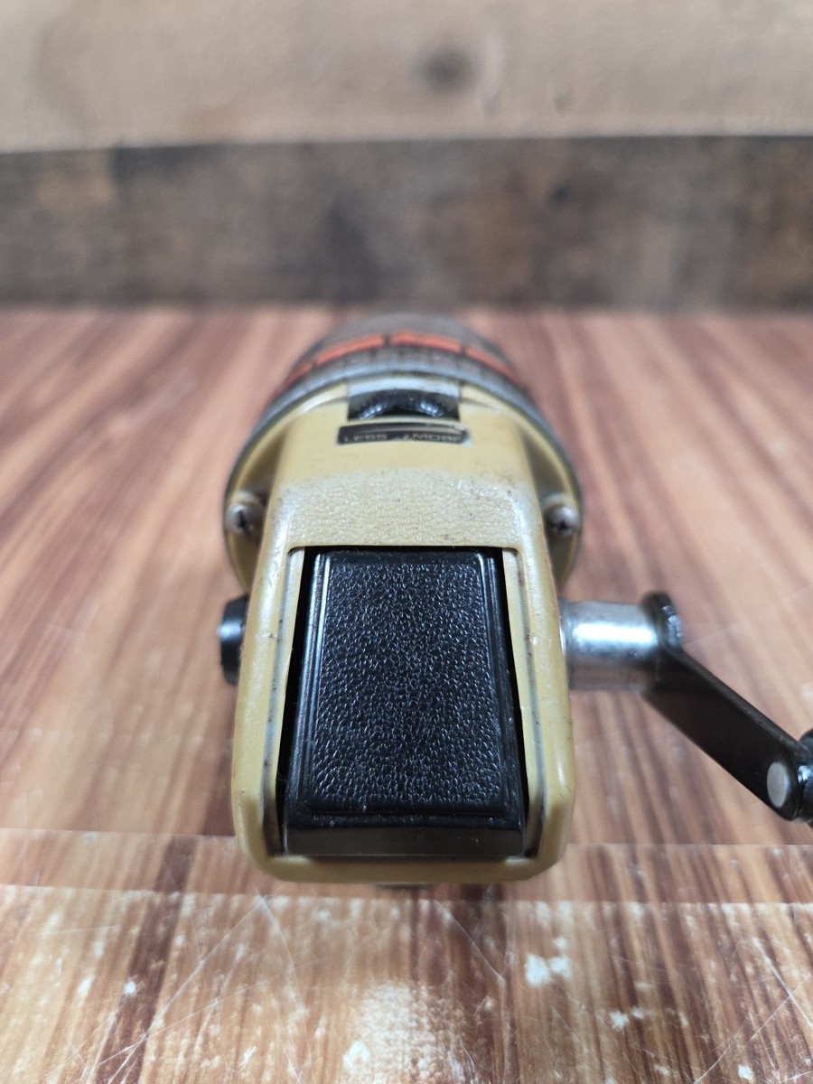 Vintage Ryobi SLR8 fishing reel made in Japan right left