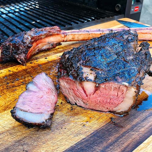 Hardcore Carnivore Black Charcoal Seasoning for Steak Beef and BBQ (Large Shak - Picture 6 of 8