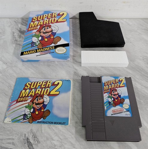 A-870 VINTAGE NINTENDO NES NINTENDO SUPER MARIO BROS 2 W/ BOX WORKING
