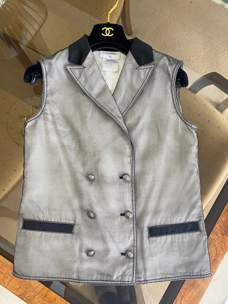 GILET CLASSICO CHANEL 2007 SPRING RUNWAY STRATIFICATO CON BOTTONI CC TAGLIA 38