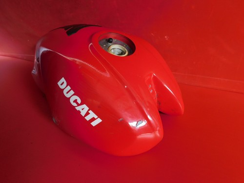 SERBATOIO CARBURANTE BENZINA LIEVI DANNI DUCATI MONSTER 695 2006 2008 MARY 380 - Foto 2 di 16