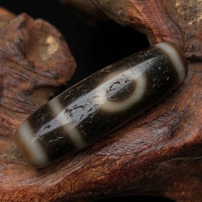 Himalayan Old Agate Tibetan DZI Bead 2 Eyed Talisman Amulet Pendant 36×11mm
