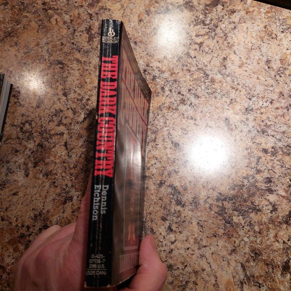 The Dark Country by Dennis Etchison 1984 Berkley Horror Paperback  - Image 2 of 4