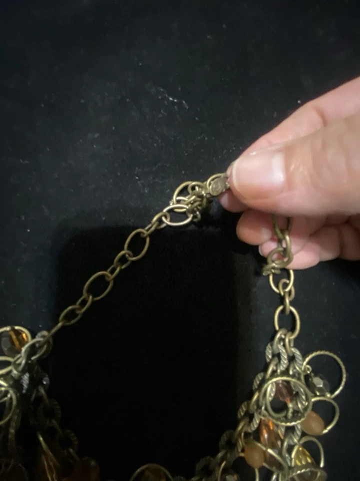 Collar MARCA PREMIER DESIGNS 2 Hilos Círculos y Color Ámbar y Dorado "Joyas" Foto 4 de 4