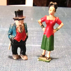 Marx plastic figures JIGGS & MAGGIE newspaper comic strip characters Holland