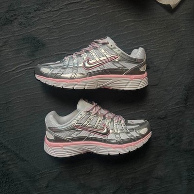 Nike P-6000 Sneaker weiß metallic pink - Damen mehrere Größen BRANDNEU  