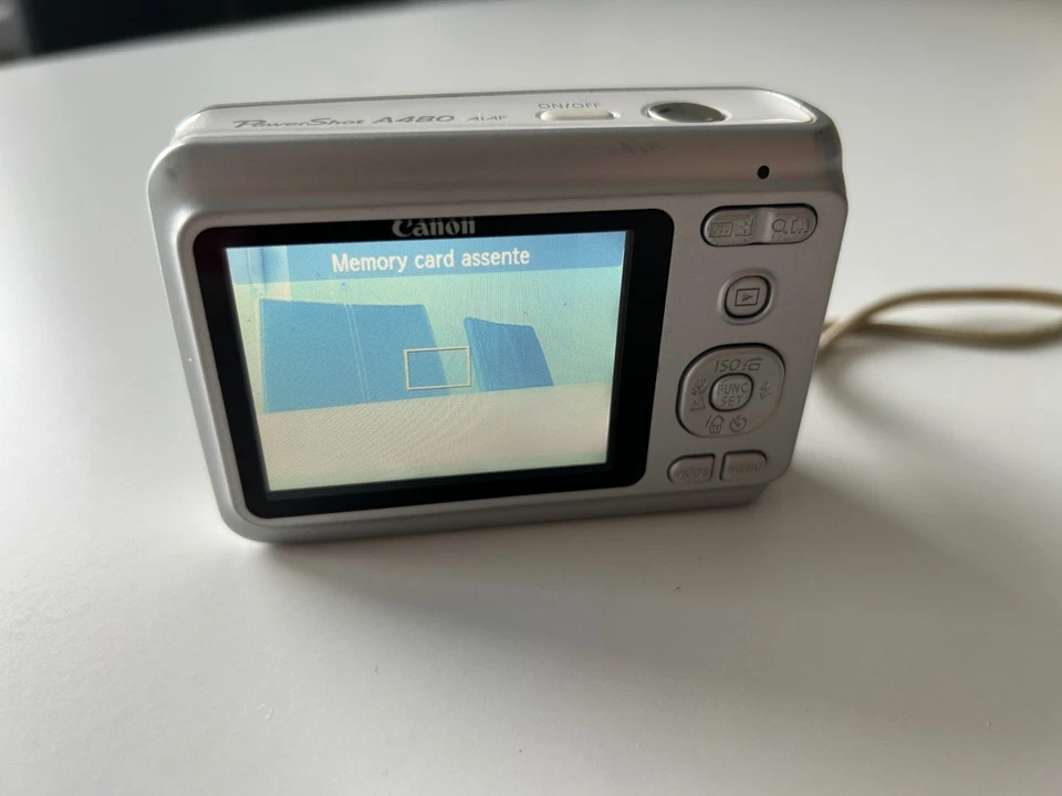 Canon PowerShot A480 10 Megapixel Camera 3.3 Optical Zoom Read Description - Image 2 of 4