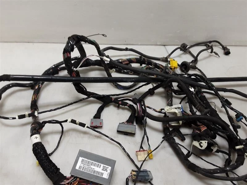 Arnés de cableado de tablero de carrocería OEM Jeep LJ Wrangler con techo rígido 56052383AC 2004 120447 Foto 4 de 4