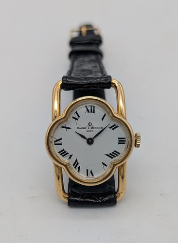 Montre femme Baume & Mercier dorée