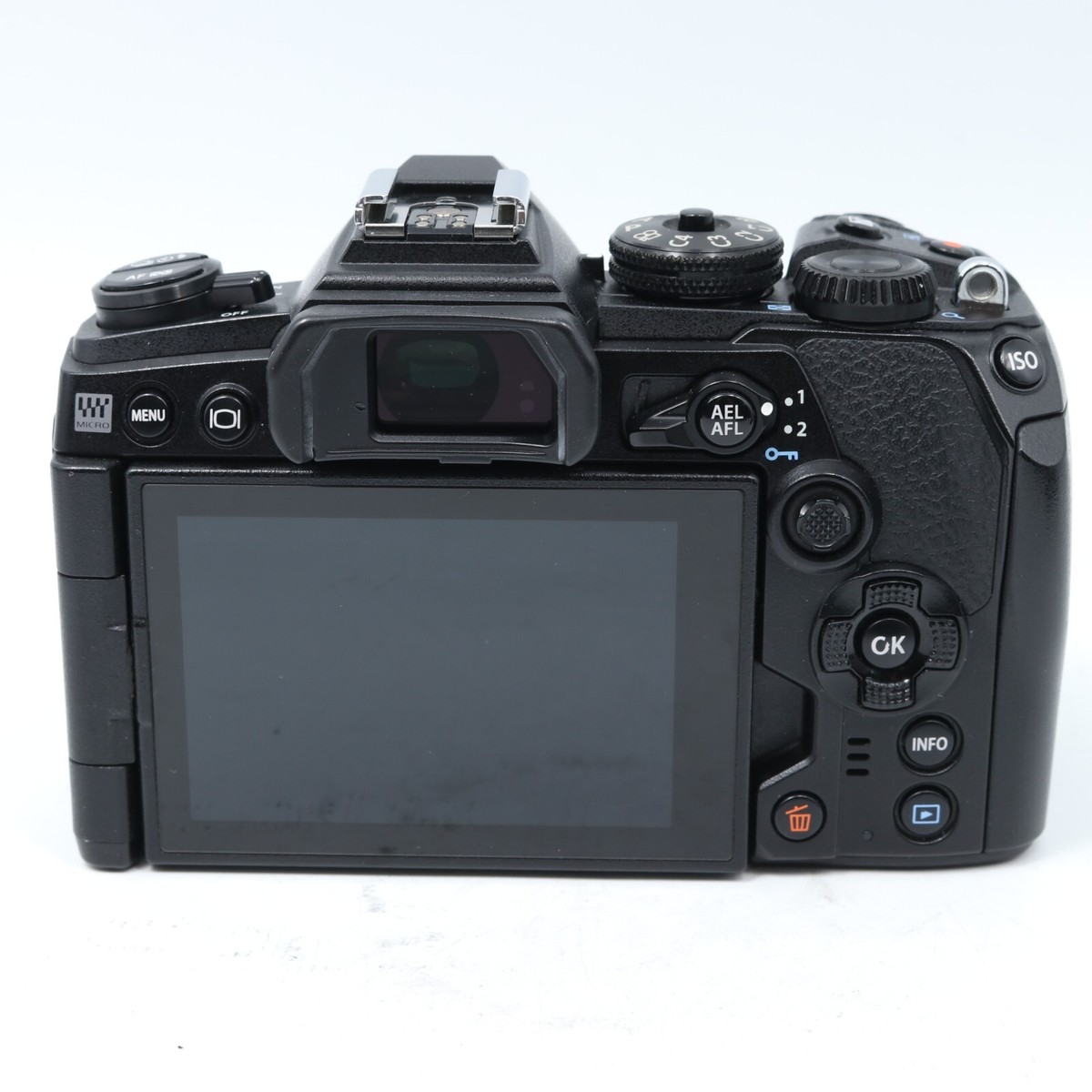 s-l1200.jpg s-l1200.jpg