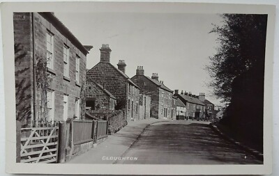 Cloughton, North Yorkshire. Nr. 1. W. Bramley. Echtfoto. Postkarte.