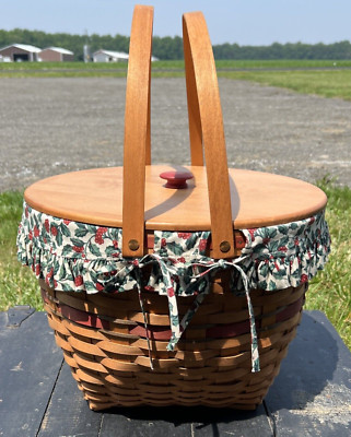 LONGABERGER 17 x 12 Round CHRISTMAS BASKET 54402 with LID, Handles