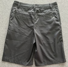 Under Armour Golf Shorts Youth Boys Size 16 Black UA Logo Athletic Excellent 