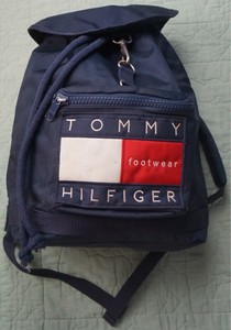 tommy hilfiger knapsack