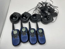 Set of 4 Uniden GMR1058-4CK 2-Way Radio Walkie Talkies w/ chargers & belt clips