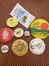 Lot Of VTG Religious Jesus Pin Back Buttons Pins God Lord X9