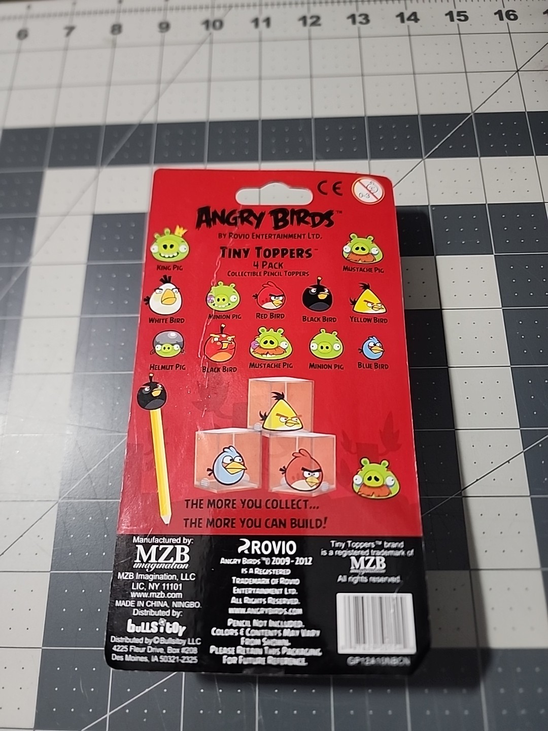 2012 Rovio Angry Birds Tiny Toppers  4 Pack With Clicker Pen MZB