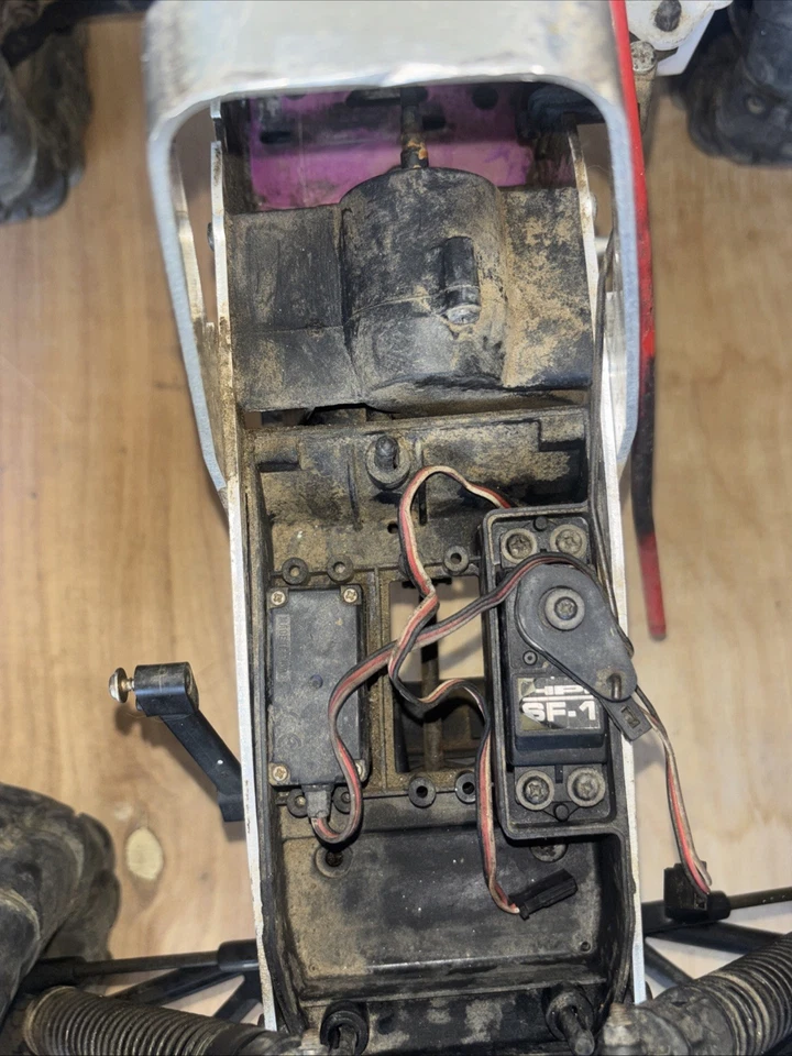 HPI SAVAGE 25 4X4 1/10 Nitro Truck (Project Truck) For Parts Or Repairs As Is - Image 3 of 4