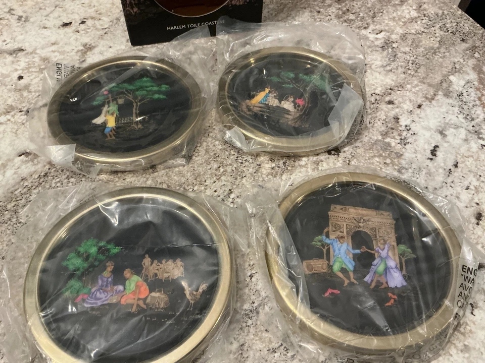 Sheila Bridges x Williams Sonoma Harlem Toile Coasters,4 件套 全新带盒 — 第 2/4 张图片