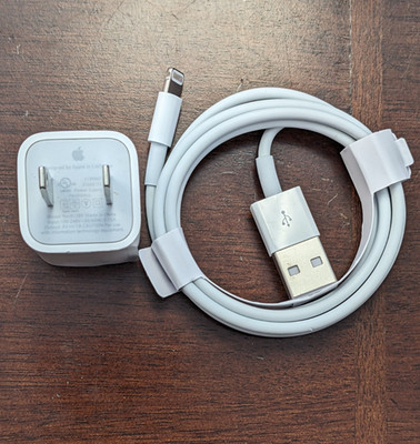 NEW Original Apple iPhone 5W USB Power Adapter Wall Charger & Lightning Cable
