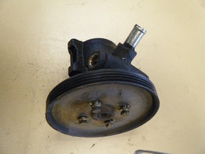 Lenkgetriebepumpe Peugeot 205 20A/20C/20D 12 Monate Garantie Sofortversand