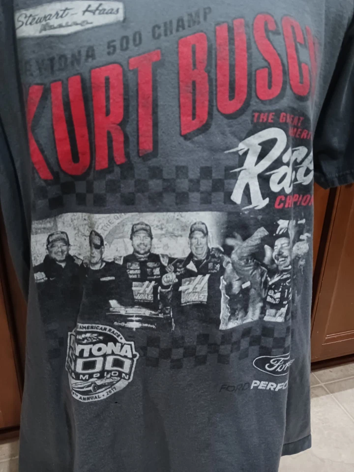 Футболка Курта Буша из Daytona 500 Champ Stewart-Haas Racing для большой команды NASCAR - Изображение 2 из 4