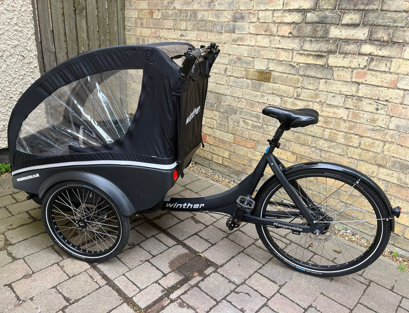 Winther Kangeroo Lite Cargo Bike with Black Canopy