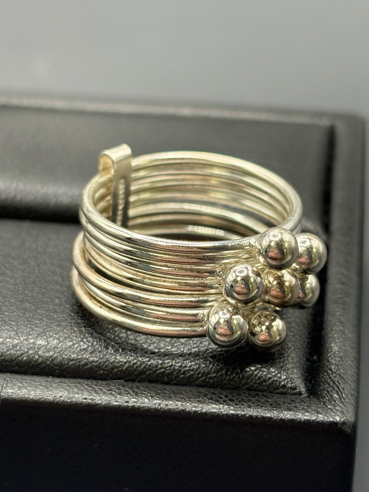 EUC Sterling Silver Stacking Ring Set 7 Grams Siz… - image 2